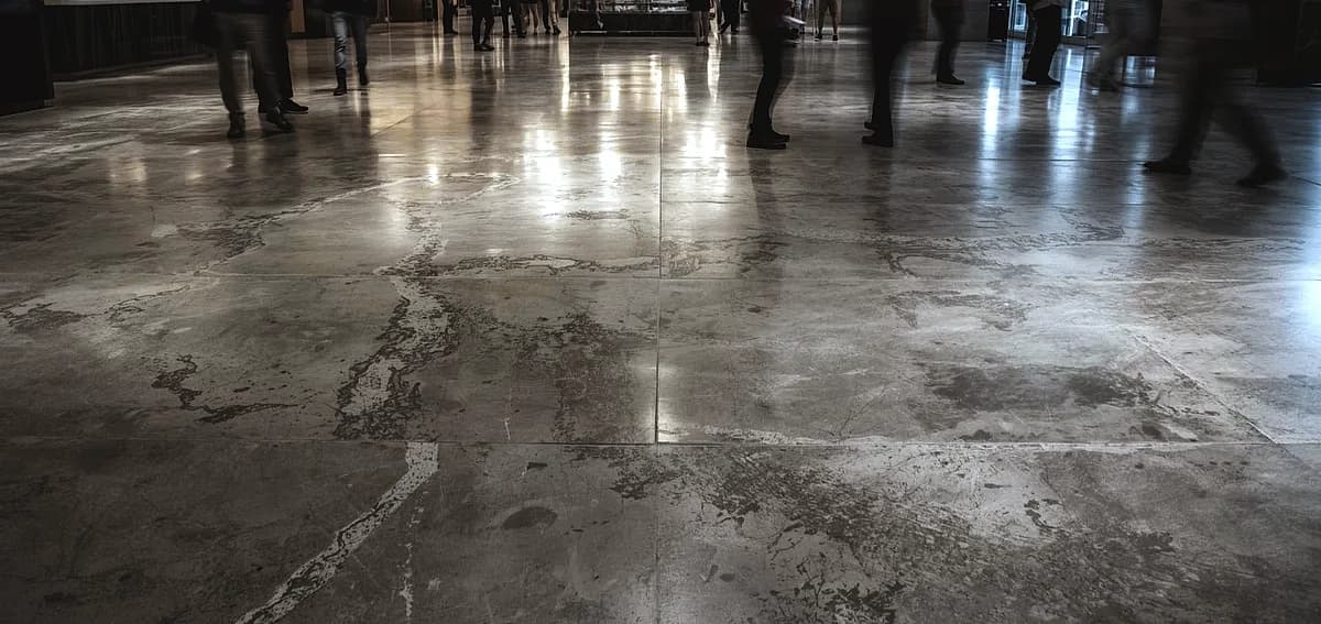 concrete floor deflection bounce