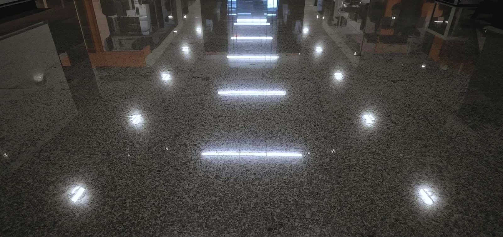 concrete polishing vs staining