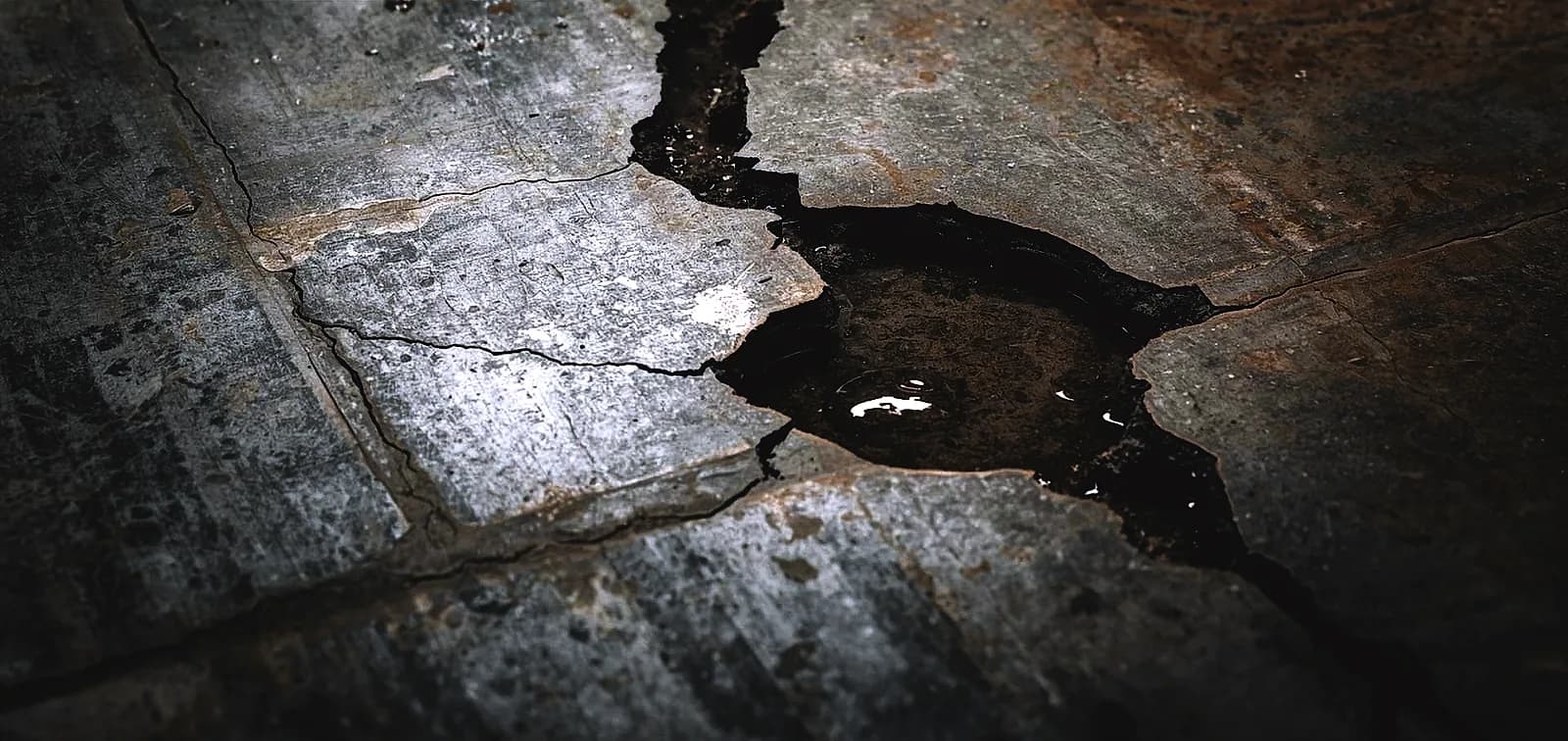disadvantages of epoxy flooring