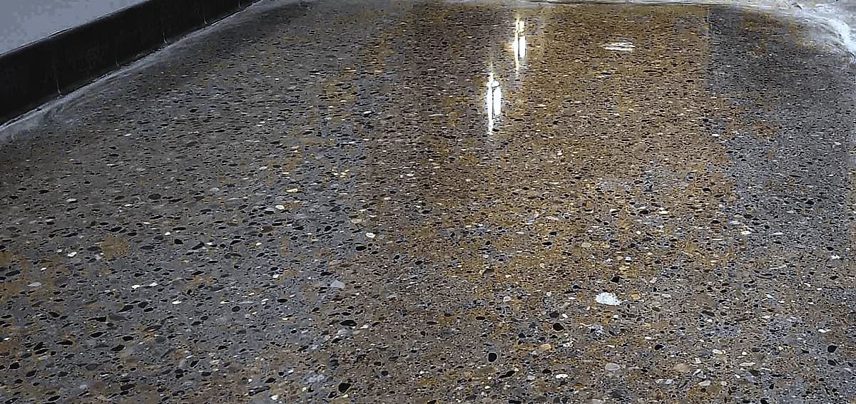 oil repellant for polished concrete