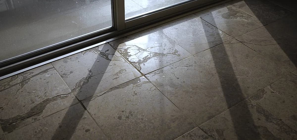 polished concrete vs tiles