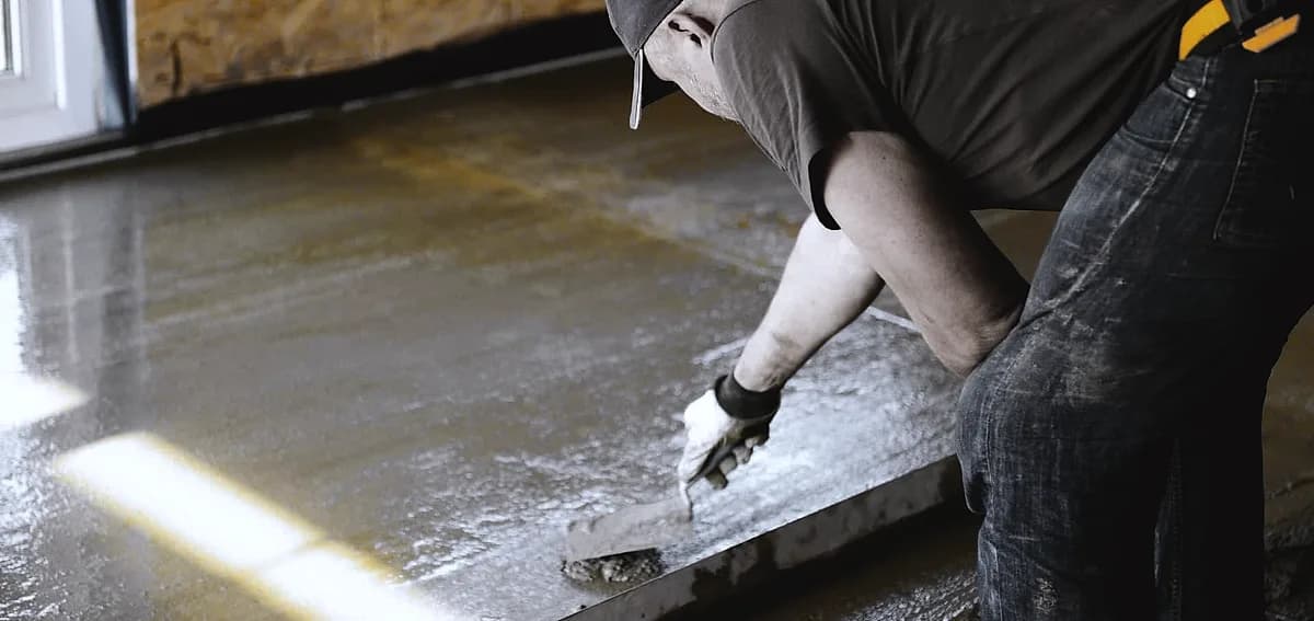 what determines concrete floor load capacity