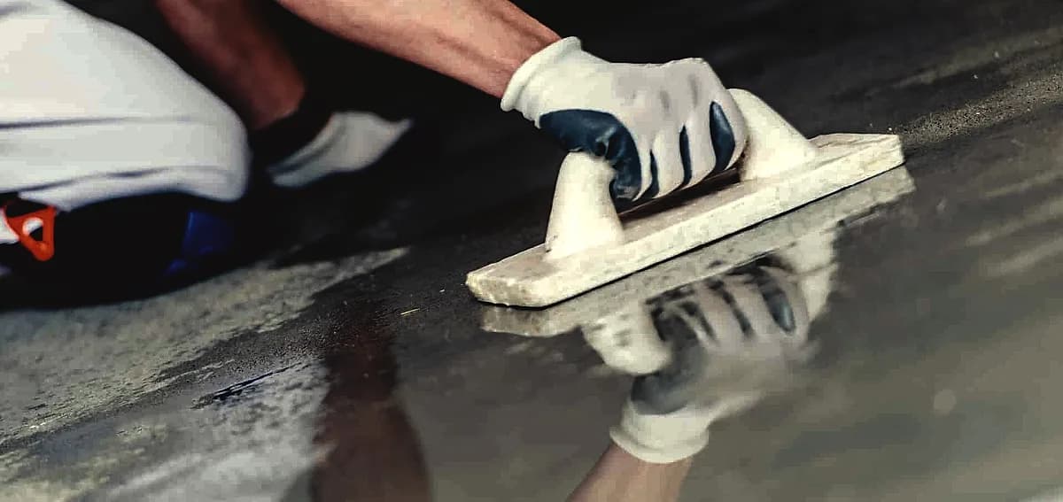 what determines concrete floor load capacity