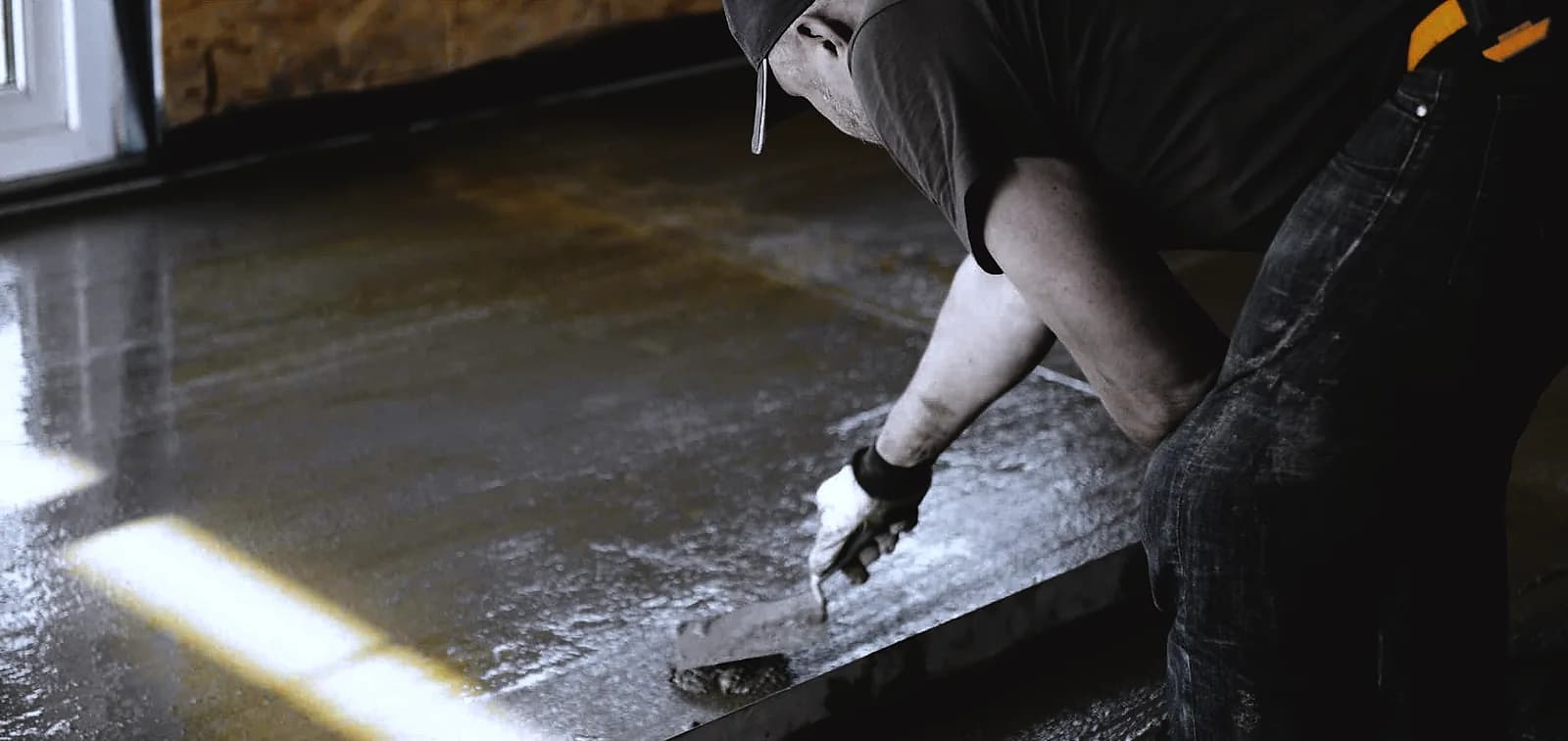 what determines concrete floor load capacity